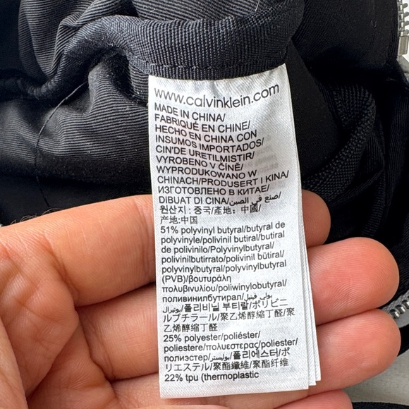 Calvin Klein Jeans Light Gray Belt Bag - Picture 4 of 11